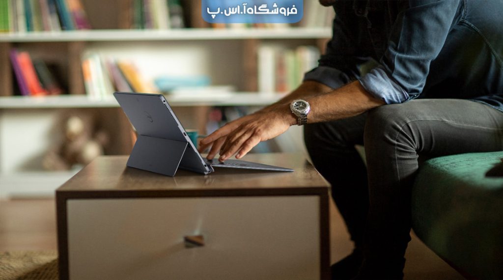 رایانه های شخصی Latitude AI