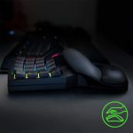 گیم پد قابل برنامه‌ریزی ریزر مدل Razer Tartarus V2