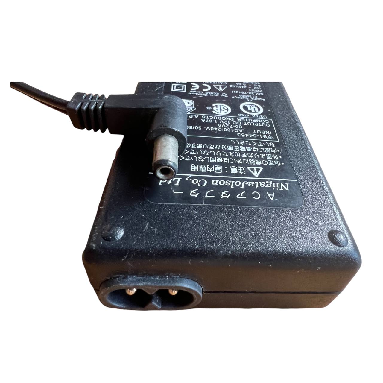 شارژر امنیت مانیتوری 12 ولت 1.67 آمپر برند ARTESYN مدل SSL20-7612H