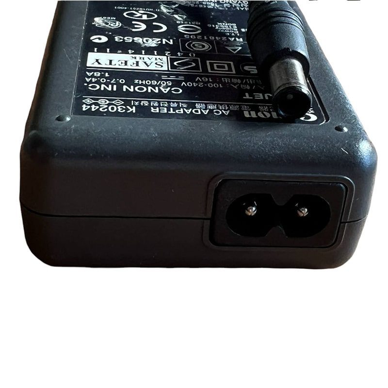 شارژر لپ تاپ 16 ولت 1.8 آمپر برند کنان مدل K30244