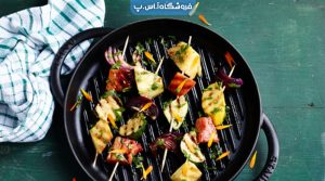 چه چیزهایی می‌توانم روی ماهیتابه گریل چدنی بپزم؟
