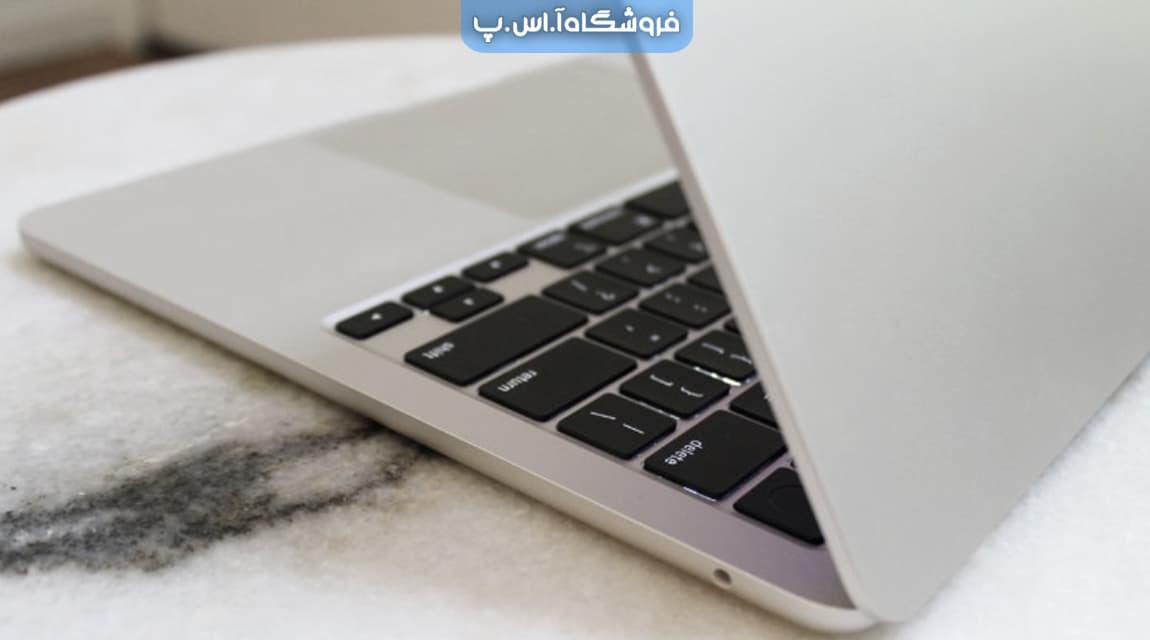 تصویر داخلی2 مقایسه مک بوکها-Recovered