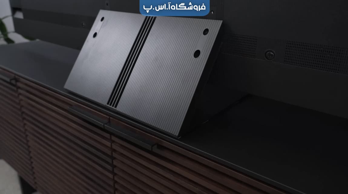 TCL QM8تصویر داخلی1 بررسی تلویزیون