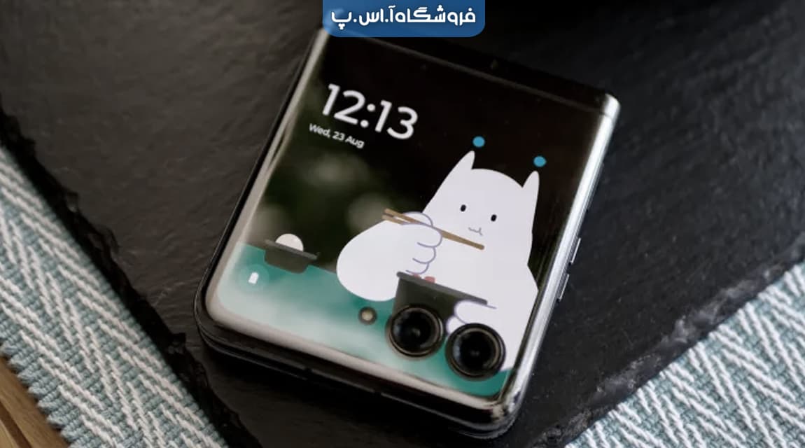 تصویر داخلی1 گوشی موتورلا تاشوی