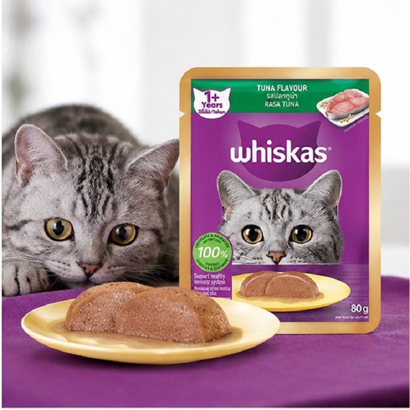 پوچ گربه بالغ با طعم ماهی تن و تکه های ماهی ویسکاس 80 گرم Whiskas Pouch